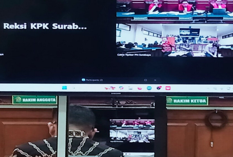 Sugiri Sancoko Menangis Baca  Pledoi Sambil Menangis 