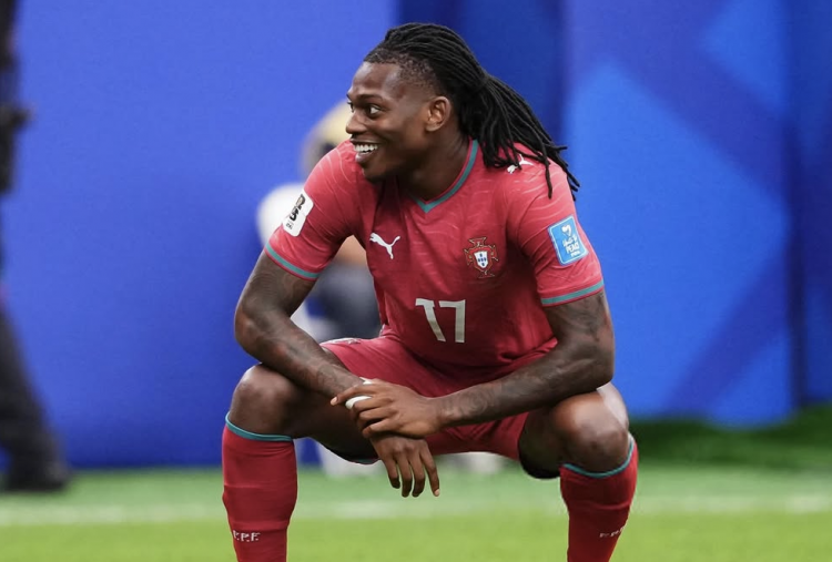 Rafael Leao Selangkah Tinggalkan AC Milan, Tottenham Hotspur Siap Bajak Bintang Portugal