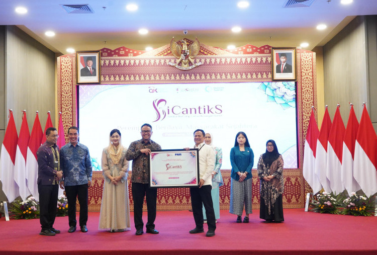 OJK Gandeng AO PNM dalam Program SICANTIKS untuk Perkuat Literasi Keuangan Syariah