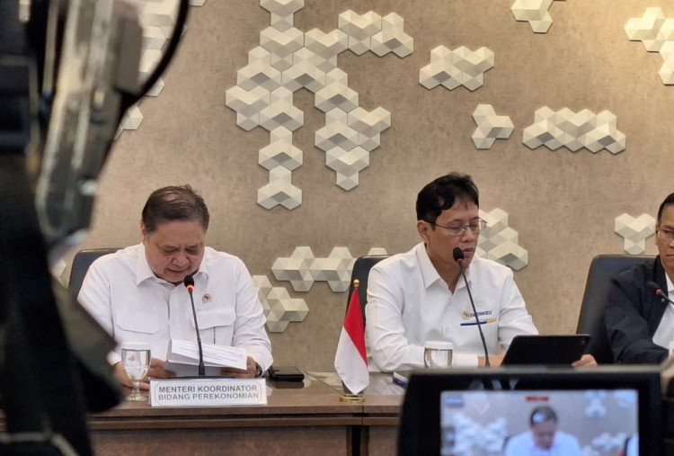 Subsidi BBM Tak Dihapus, Harga Pertalite dan Solar Dijaga hingga Akhir Tahun  