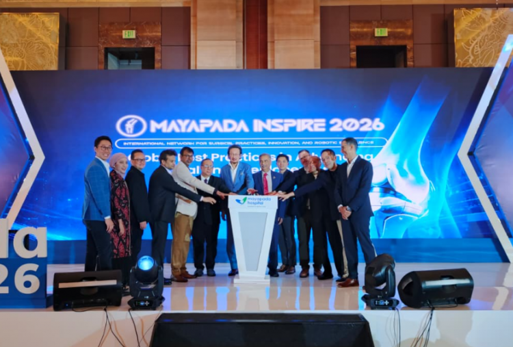 Ahli Ortopedi dari 3 Benua Berkumpul, Mayapada Healthcare Bawa Standar Global Operasi Lutut ke Indonesia 