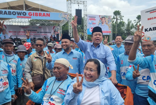 Nusron Wahid Luncurkan Becak Listik Prabowo (Cakpro) Pertama di Indonesia, Dibagikan Pada Tukang Becak Kota Madiun