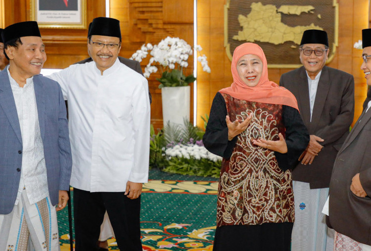 Bertemu di Grahadi, Gus Ipul dan Khofifah Bahas Persiapan Muktamar NU 2026