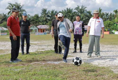 Bupati Anwar Sadat Resmi Buka Open Turnamen Hamdani Cup VI