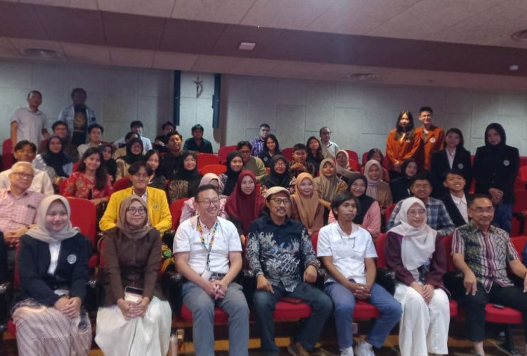 Ekstrak Nanas, Kunyit, dan Minyak Sawit Merah Bisa Mereduksi Dampak Cemaran Mikroplastik