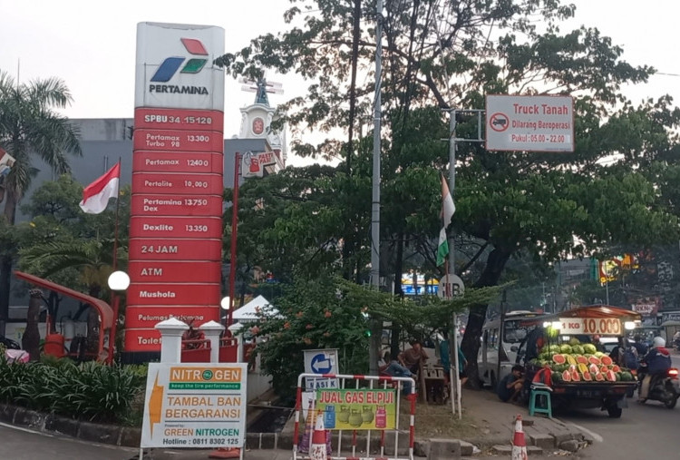 Viral! Pemotor Keluhkan Pertamax Bercampur Air di SPBU Larangan Tangerang, Apa yang Terjadi? 