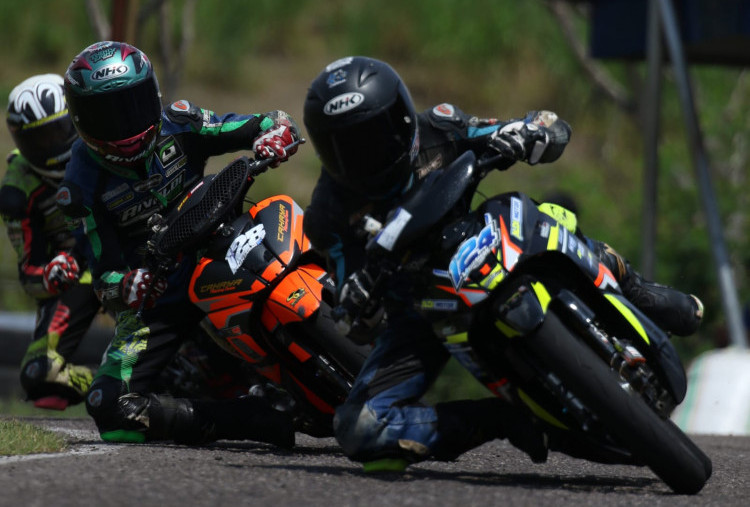 Dimeriahkan Balapan Malam, YCR 2026 Sidrap Ditonton Ribuan Penggemar Balap