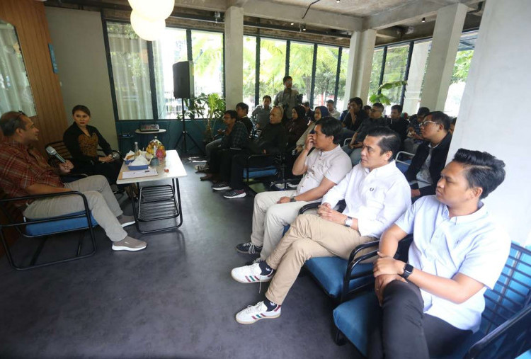 Refleksi Hari Pers Nasional (1): Lawan Kriminalisasi Profesi