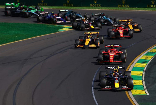 Duo Ferrari Kuasai F1 GP Australia, Sainz Raih Kemenangan Perdana