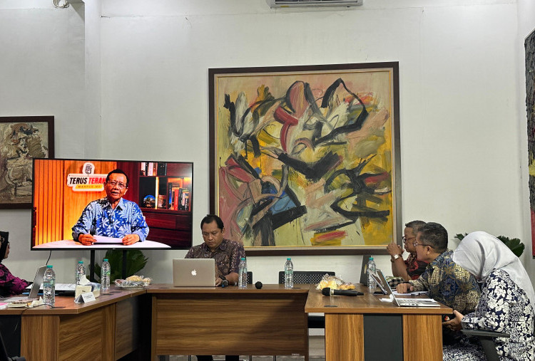 Disway Professor Club #1 Bahas RUU Perampasan Aset, Mahfud MD Buka Diskusi