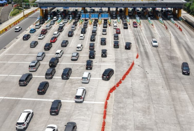 Arus Balik ke Jakarta, Contraflow KM 70-KM 47 Tol Japek Mulai Diberlakukan