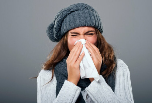 Awas, di Balik Embusan Angin Sejuk, Flu Mulai Melanda