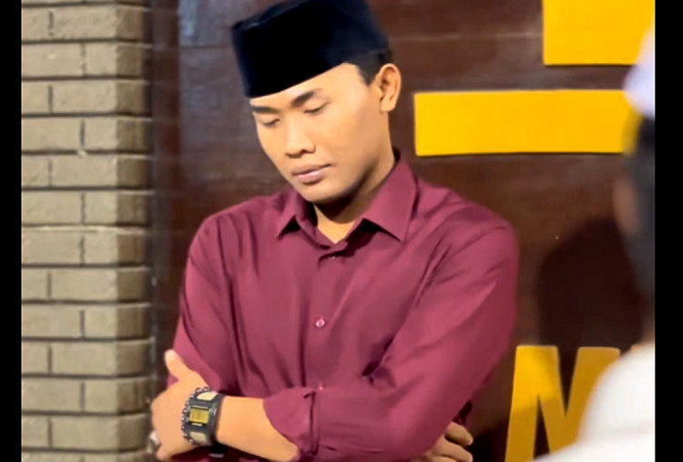 Viral Aksi Gus Elham Cium Bocah Perempuan Tuai Kecaman, Kemenag Angkat Bicara