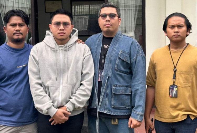 Dulu Nantangin Sambil Hina Suku Sunda, 'Resbob' Tak Berkutik saat Ditangkap Polda Jabar!