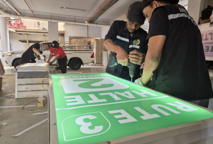 Jarak Hotel ke Halte Bus Shalawat Rata-rata di Bawah 100 Meter