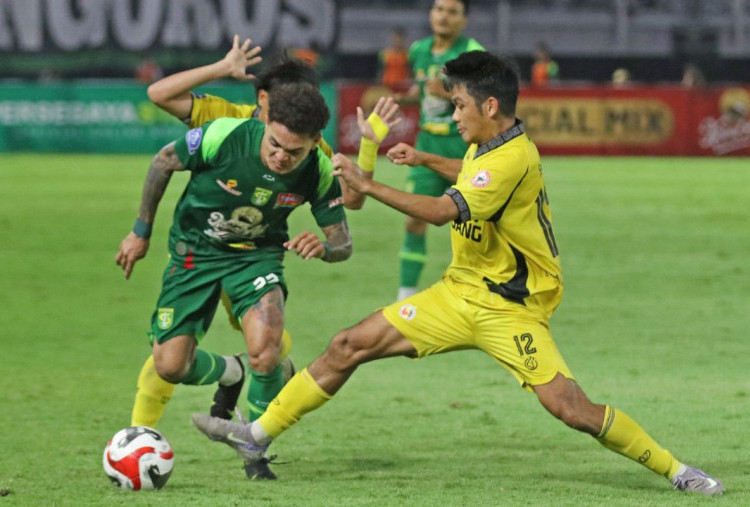 Persebaya Kalahkan Semen Padang 1-0: Gali Freitas Jadi Mesin Baru Serangan Bajol Ijo