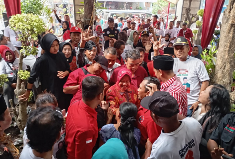 Risma Resmikan Posko Relawan di Jember, Ingin Jadikan Tempat Serap Aspirasi 