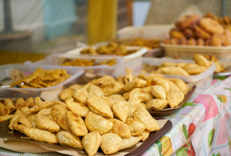 Jajanan Takjil Ramadan, dari Pasar Tradisional hingga Street Food Kekinian