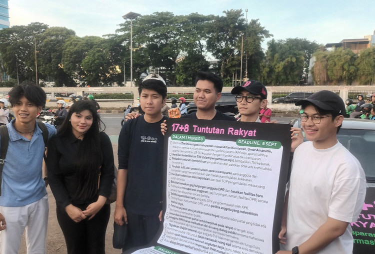 Selebgram Dea Ayu Ikut Aksi Damai, Desak Pembatalan Tunjangan DPR