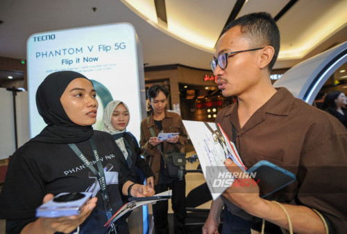 TECNO baru-baru ini mengumumkan TECNO PHANTOM V Flip 5G dalam acara peluncuran yang digelar pada Selasa, 28 November 2023 lalu, di Lippo Mall Puri, Jakarta Barat, yang dihadiri oleh mitra, influencers, dan para penggemar TECNO Indonesia. (Julian Romadhon/Harian Disway)