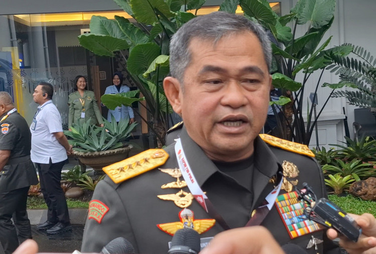 Hari Ini Prabowo Kumpulkan Pimpinan TNI-Polri di Istana, Ada Apa Gerangan?