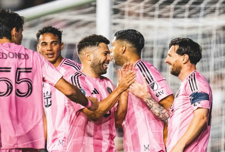 Apes! Messi dan Jordi Alba Kena Skors Satu Pertandingan Gara-gara 'Absen' di MLS All-Star