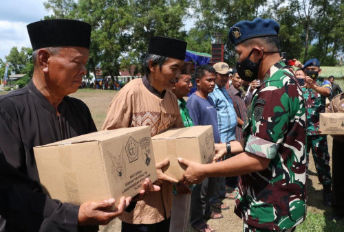 Waaster Panglima TNI Brigjen TNI (Mar) I Made Wahyu Santoso Tegaskan Serbuan Teritorial Wujud Dharma Bakti TNI