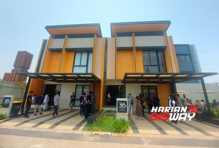 Asthara Skyfront City merampungkan pembangunan dua show unit Allurea Type E berukuran 7 x 10 meter di Cluster Allurea Extension, Super Cluster The Floritz. Fasilitas ini memberikan gambaran langsung mengenai kualitas bangunan, tata ruang, dan penataan interior hunian. Foto: Raka Denny/Harian Disway.