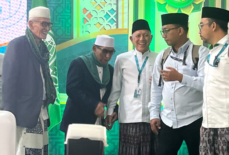 Gus Kikin Terpilih Menjadi Ketua Umum PBNU Periode 2026-2031, Ucapkan Ikrar Patuhi Rais Aam