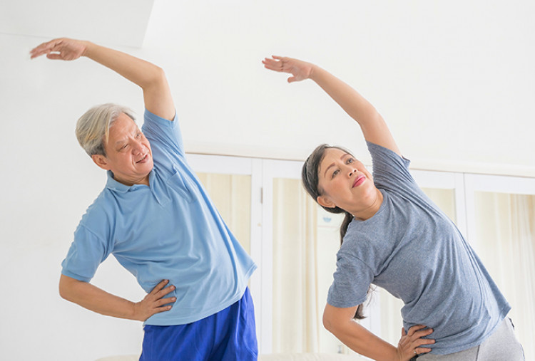 5 Olahraga Low Impact untuk Lansia Demi Menjaga Kepadatan Tulang