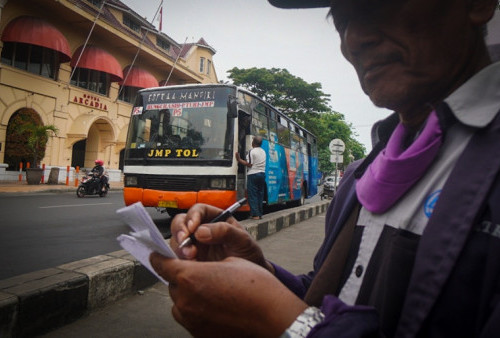 Bus Kota Andalkan Penumpang dari Luar Kota 