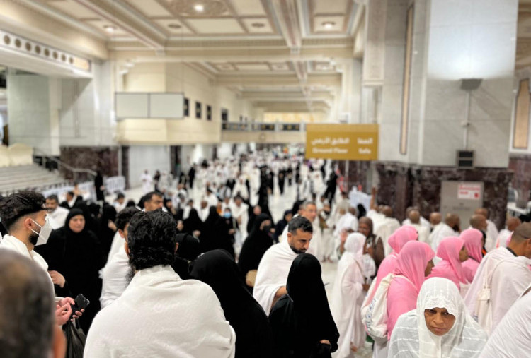 Makkah Dijaga Ketat, Jamaah dengan Visa Nonhaji Dialarang Masuk