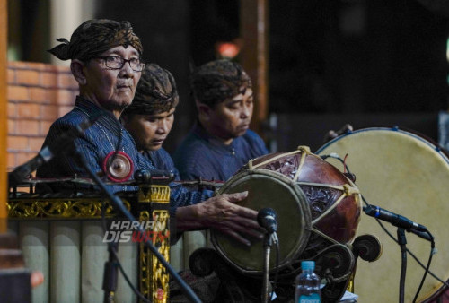 Kidung Macapat Sambut Hari Jadi Taman Budaya Jawa Timur ke 45