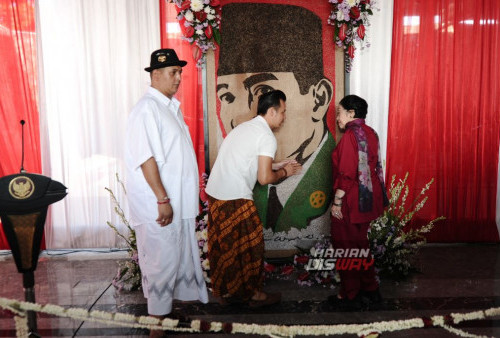 Acara ini juga menjadi ajang konsolidasi dan silaturahmi bagi para kader PDIP yang hadir dari berbagai daerah, memperkuat persatuan dan semangat perjuangan dalam mengawal cita-cita Bung Karno.