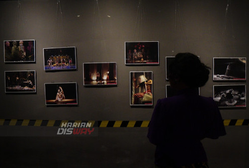 Pameran Foto Teater Api Indonesia Sambut HUT ke 29