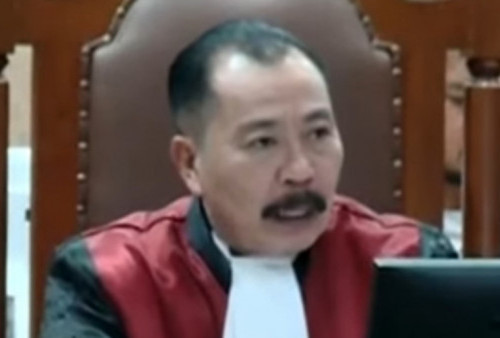 Berbelit! Hakim Ancam Saksi Kasus Korupsi Menara BTS 4G Kominfo dengan 7 Tahun Penjara
