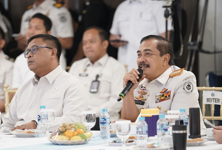 Kemenimipas Salurkan Bantuan bagi Masyarakat Terdampak Karhutla dan Kekeringan di Sejumlah Wilayah