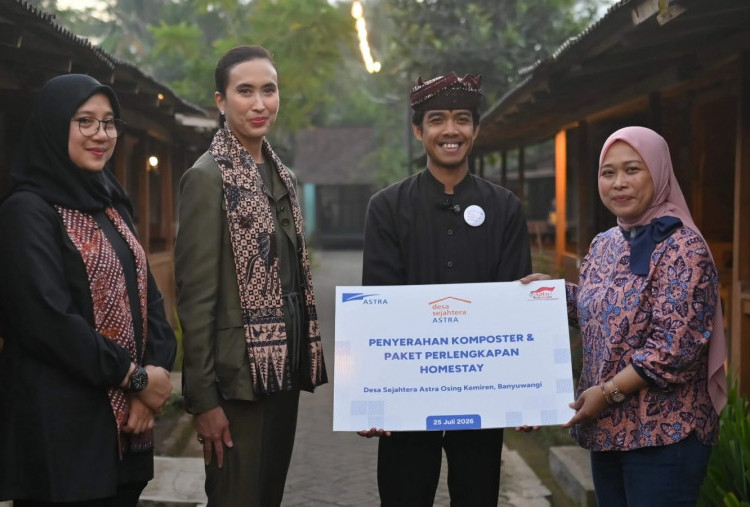 Menpar Widiyanti Apresiasi Astra Rawat Budaya Osing Lewat Program Desa Sejahtera Kemiren