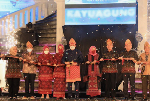 Festival Sriwijaya, Momentum Satukan Kain Tradisional di Sumsel