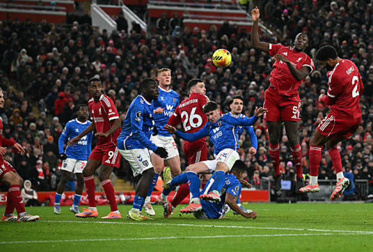 Liverpool vs Sunderland 1-1, Gol Bunuh Diri Mukiele Selamatkan The Reds!