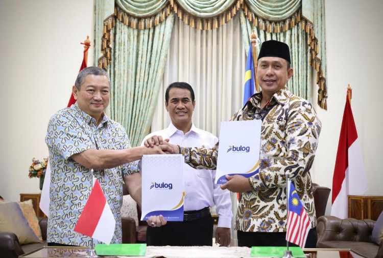 Indonesia Ekspor Beras ke Malaysia Jelang HUT RI ke-81, Pengiriman Perdana 1.000 Ton
