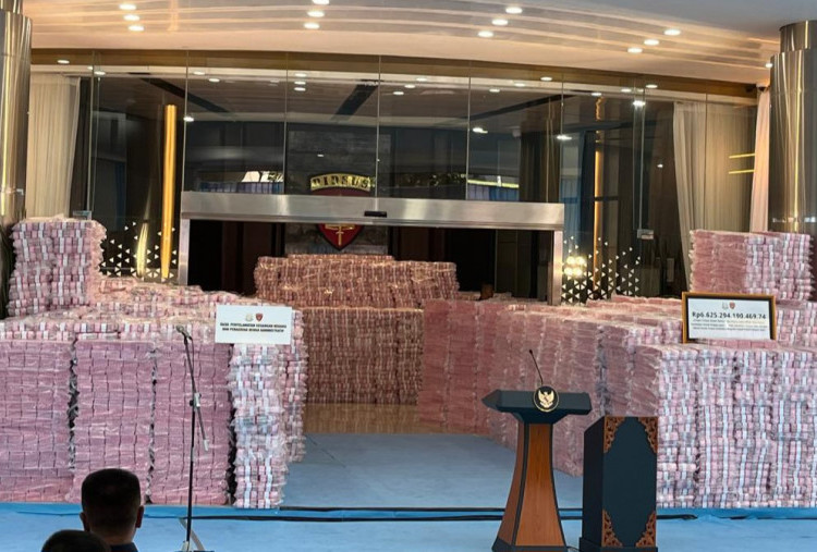 Inilah Penampakan Tumpukan Uang Rp6,6 T Hasil Satgas PKH Kejagung, Bakal Diserahkan ke Negara