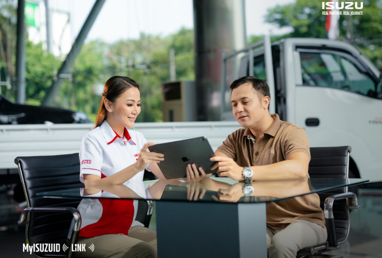 Isuzu Gencarkan Edukasi Keselamatan untuk Pengemudi Transportasi dan Logistik