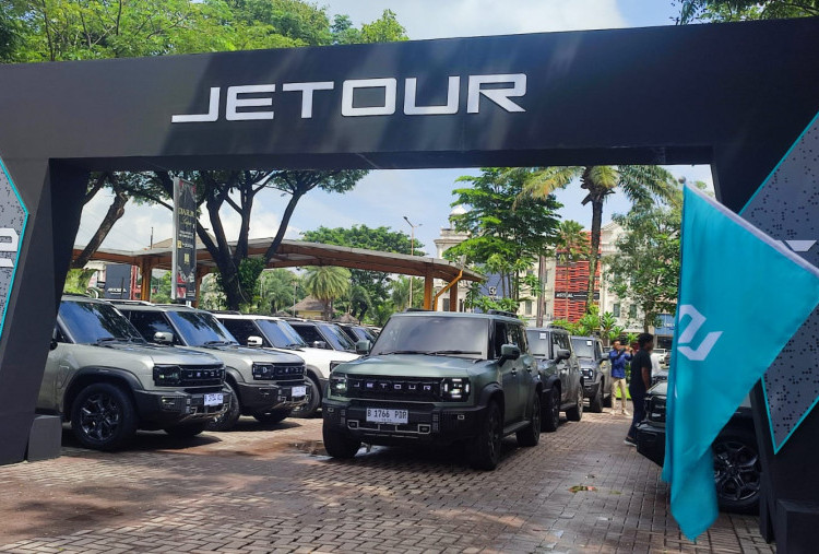 Serah Terima Perdana JETOUR T2 ke Konsumen, Tandai Langkah Awal di Pasar Indonesia