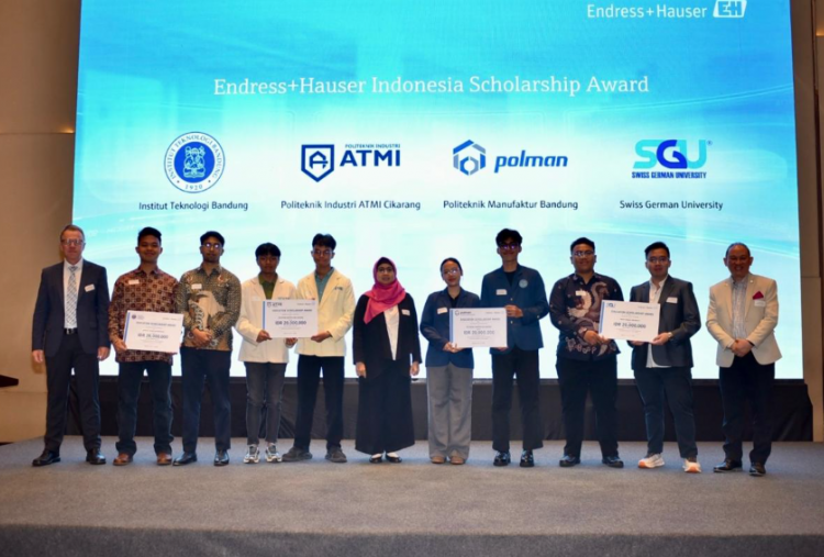 Karier Kuliah Jurusan Vokasi Ganda Lebih Gacor di Industri, Ini Penerima Beasiswa di Education Forum 2026
