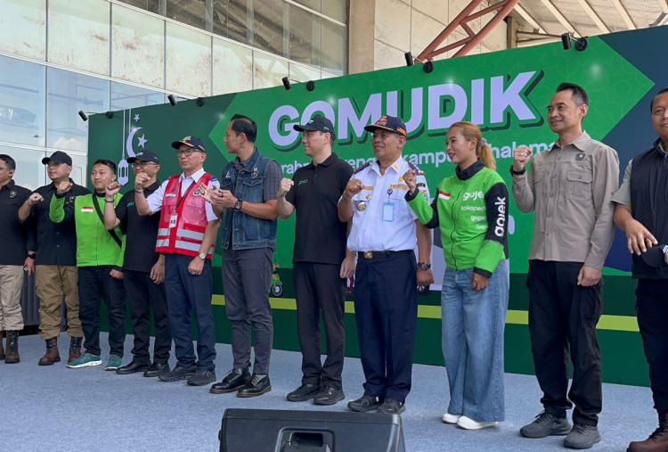 AHY Lepas Ribuan Driver Ojol Ikut GoMudik Gratis GoTo di Terminal Pulo Gebang