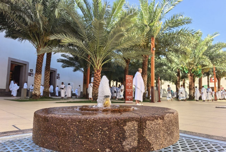 Menuju Mekkah, Jemaah Indonesia Miqot di Bir Ali