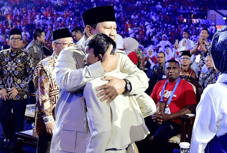 Prabowo Ngebut Benahi Pendidikan Nasional, Bangun 300 Ribu Jembatan hingga 200 Ribu  Layar Interaktif