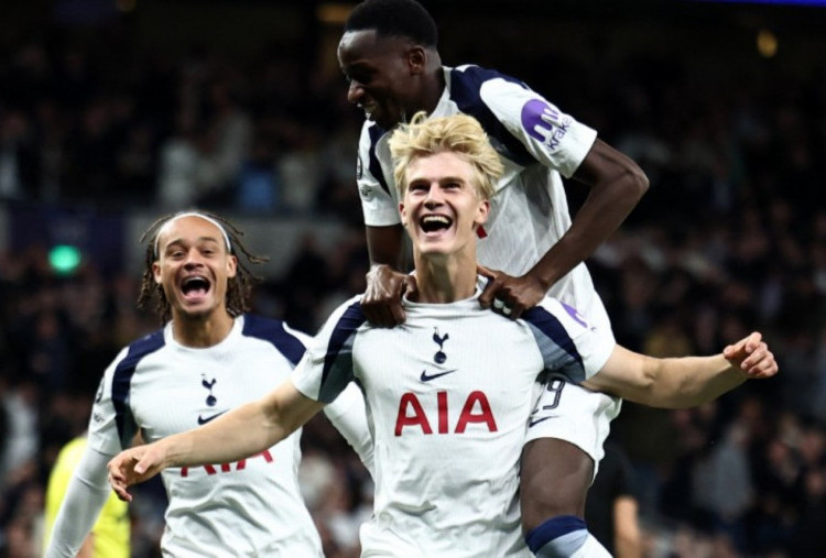 Tottenham vs Villarreal 1-0, Gol Bunuh Diri Selamatkan The Lilywhites