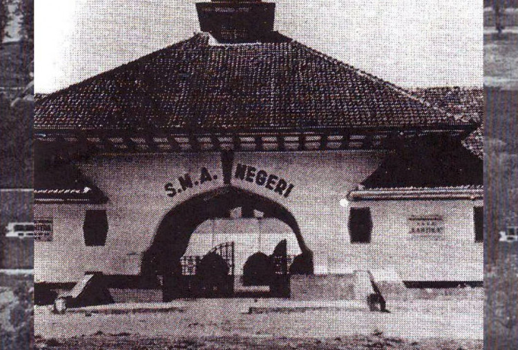 Sejarah dan 76 Tahun Smadabaya: Jejak Bung Karno hingga Musik Ahmad Dhani